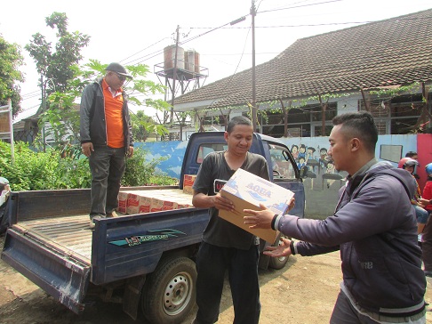 https://images-residence.summarecon.com/images/gallery/article/7079/bantuan korban kebakaran 2.JPG